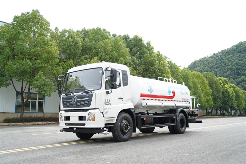 東風(fēng)天錦VR灑水車 15方（燃油車）