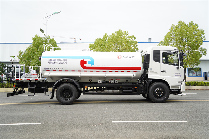 東風(fēng)天錦VR灑水車 15方（燃油車）