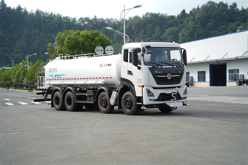 東風(fēng)天龍KL灑水車 24方（燃油車）