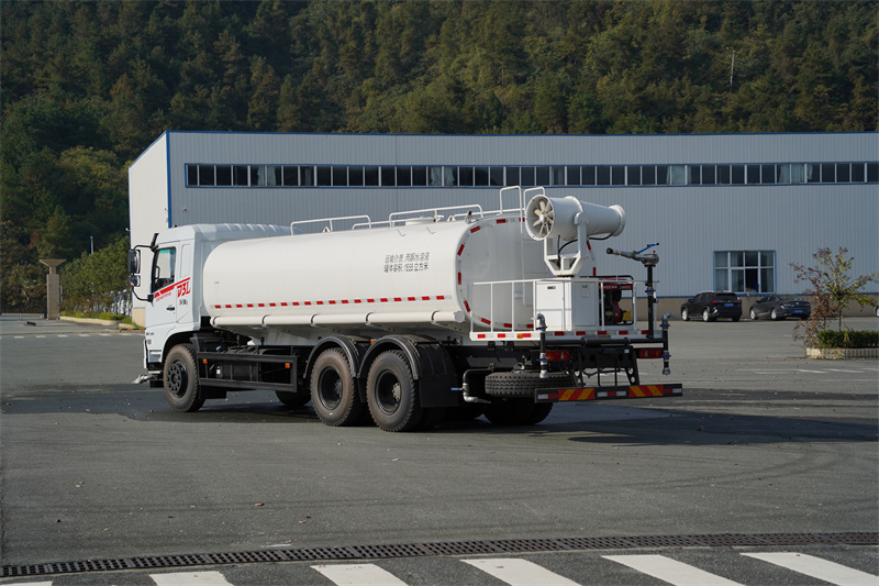 東風(fēng)新汽D3L灑水車 22方（燃油車）