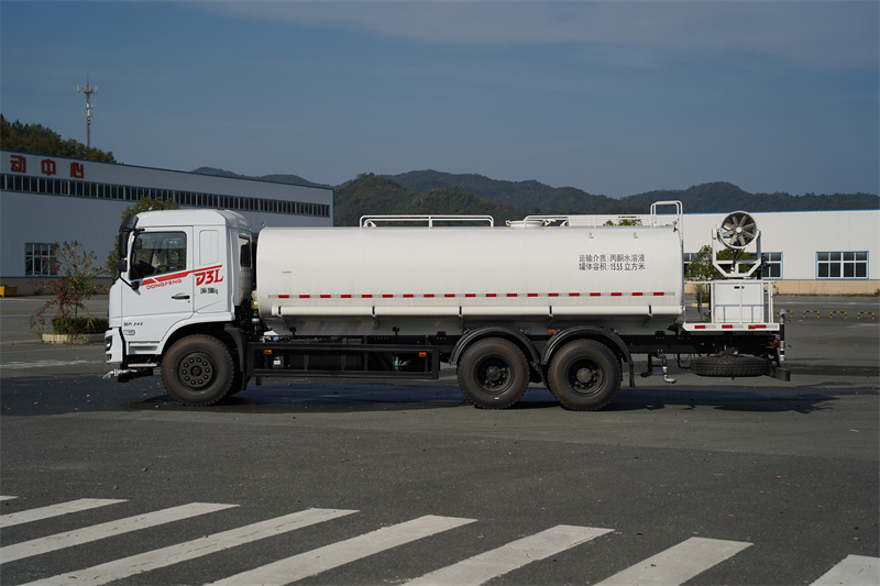 東風(fēng)新汽D3L灑水車 22方（燃油車）